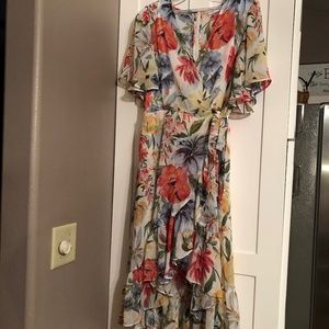 Calvin Klein Floral Print Ruffled Faux-Wrap dress